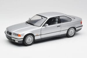 BMW 3 Series E36 Coupe Sudrabs UT Models 1:18 180023321 Metāls