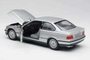 BMW 3 Series E36 Coupe Sudrabs UT Models 1:18 180023321 Metāls — attēls 5 no 8