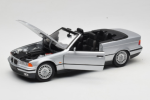 BMW 3 Series E36 Kabriolets Sudrabs UT Models 1:18 BMW008 Metāls — attēls 2 no 8