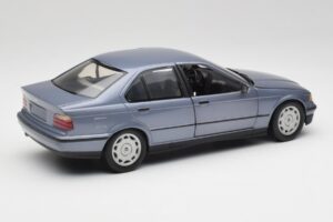 BMW 3-Series E36 Avus Zils UT Models 1:18 180023300 Metāls — attēls 3 no 8