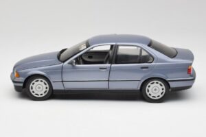BMW 3-Series E36 Avus Zils UT Models 1:18 180023300 Metāls — attēls 4 no 8