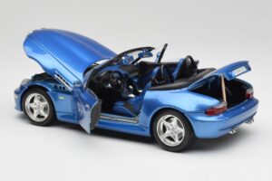 BMW Z3 E36 M Roadster Estoril Blue Bburago 1:18 3349-M1 Metāls — attēls 5 no 8