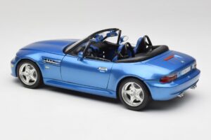 BMW Z3 E36 M Roadster Estoril Blue Bburago 1:18 3349-M1 Metāls — attēls 7 no 8