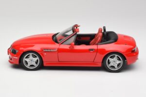 BMW Z3 E36 M Roadster Imola Sarkans UT Models 1:18 20411 Metāls — attēls 4 no 8