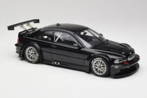 BMW M3 GTR E46 Plain Body Jet Melns AUTOart 1:18 80447 Metāls — attēls 4 no 6