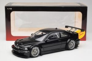 BMW M3 GTR E46 Plain Body Jet Melns AUTOart 1:18 80447 Metāls — attēls 6 no 6