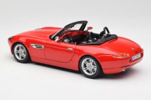 BMW Z8 E52 Roadster Spilgti Sarkans Bburago 1:18 12032 Metāls — attēls 7 no 8