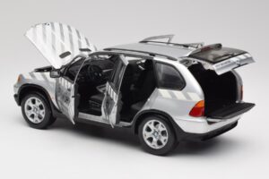 BMW X5 E53 3.0d Service Mobil Kyosho 1:18 80430305646 Metāls — attēls 5 no 8