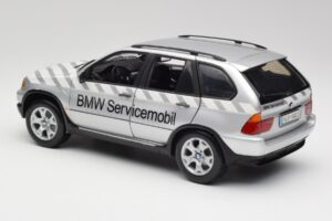 BMW X5 E53 3.0d Service Mobil Kyosho 1:18 80430305646 Metāls — attēls 7 no 8