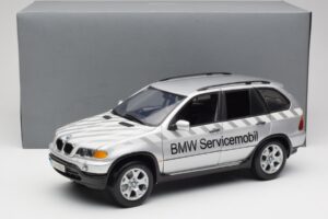 BMW X5 E53 3.0d Service Mobil Kyosho 1:18 80430305646 Metāls — attēls 8 no 8