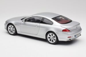BMW 645Ci E63 Sudrabs Kyosho 1:18 80430153285 Metāls — attēls 7 no 8