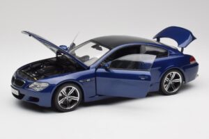 BMW M6 E63 Zils Kyosho 1:18 80430413351 Metāls — attēls 2 no 8