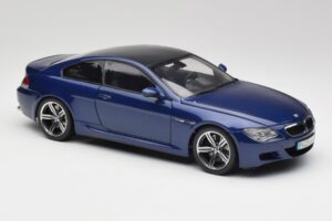 BMW M6 E63 Zils Kyosho 1:18 80430413351 Metāls — attēls 6 no 8