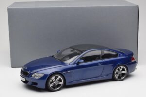 BMW M6 E63 Zils Kyosho 1:18 80430413351 Metāls — attēls 8 no 8