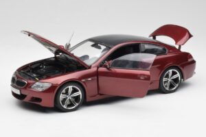 BMW M6 E63 Sarkans Kyosho 1:18 80430398134 Metāls — attēls 2 no 8