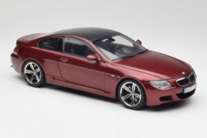 BMW M6 E63 Sarkans Kyosho 1:18 80430398134 Metāls — attēls 6 no 8