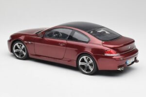 BMW M6 E63 Sarkans Kyosho 1:18 80430398134 Metāls — attēls 7 no 8