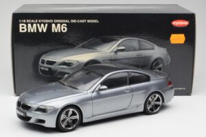 BMW M6 E63 Silver Pelēks Kyosho 1:18 08703GR Metāls — attēls 8 no 8
