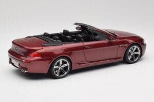 BMW M6 E64 Kabriolets Sarkans Kyosho 1:18 80430417423 Metāls — attēls 3 no 8
