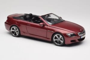 BMW M6 E64 Kabriolets Sarkans Kyosho 1:18 80430417423 Metāls — attēls 6 no 8