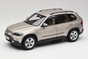 BMW X5 E70 4.8i Platinum Bronza Metaliks Kyosho 1:18 80430413413 Metāls