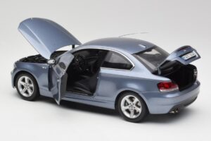 BMW 1 E82 Coupe Zils Kyosho 1:18 80430427065 Metāls — attēls 5 no 8