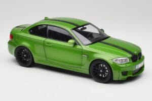BMW 1. sērija E82 Coupe Taiga Green Metallic Minichamps 1:18 110020024 Metāls — attēls 6 no 8