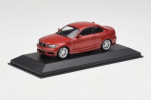 BMW 1M E82 Oranžs Minichamps 1:43 413020023 Metāls — attēls 2 no 5