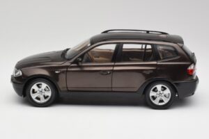 BMW X3 E83 3.0d Tumši Brūns Metaliks Kyosho 1:18 80430300736 Metāls — attēls 4 no 8