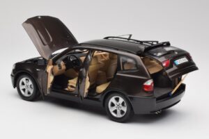 BMW X3 E83 3.0d Tumši Brūns Metaliks Kyosho 1:18 80430300736 Metāls — attēls 5 no 8
