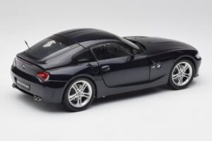 BMW Z4 E86 M Coupe Melns Kyosho 1:18 08583BK Metāls — attēls 3 no 8