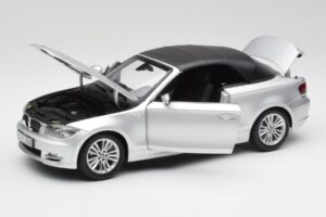 BMW 135i E88 Kabriolets Titan Sudrabs Kyosho 1:18 80430427021 Metāls — attēls 2 no 8
