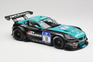 BMW Z4 E89 GT3 BMW Team Vita4one #18 J. Klingmann / M. Wittmann ADAC 24 Hours Nurburgring 2012 Minichamps 1:18 151122318 Metā — attēls 4 no 6