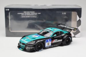 BMW Z4 E89 GT3 BMW Team Vita4one #18 J. Klingmann / M. Wittmann ADAC 24 Hours Nurburgring 2012 Minichamps 1:18 151122318 Metā — attēls 6 no 6