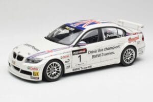 BMW E90 320si #1 A. Priaulx WTCC Champion 2006 Kyosho 1:18 80430429067 Metāls