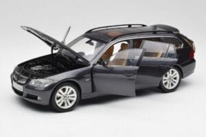 BMW 330i E91 Touring Tumši Pelēks Kyosho 1:18 80430394360 Metāls — attēls 2 no 8