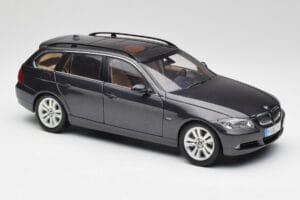 BMW 330i E91 Touring Tumši Pelēks Kyosho 1:18 80430394360 Metāls — attēls 6 no 8