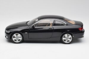 BMW 3 E92 Coupe Melns Kyosho 1:18 80430407222 Metāls — attēls 4 no 8