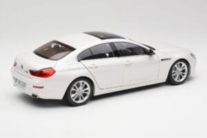 BMW 6 F06 Gran Coupe Mineral Balts Paragon 1:18 80432218741 Metāls — attēls 3 no 8