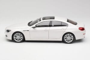 BMW 6 F06 Gran Coupe Mineral Balts Paragon 1:18 80432218741 Metāls — attēls 4 no 8
