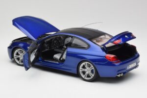 BMW M6 F13 San Marino Zils Paragon 1:18 80432218737 Metāls — attēls 4 no 7