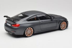 BMW M4 F82 GTS Frozen Pelēks Minichamps 1:18 80432411555 Metāls — attēls 3 no 8