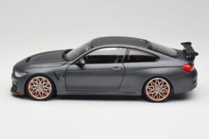BMW M4 F82 GTS Frozen Pelēks Minichamps 1:18 80432411555 Metāls — attēls 4 no 8