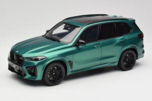 BMW X5 M G05 Competition Isle of Man Green GT Spirit 1:18 GT490 Sveķi