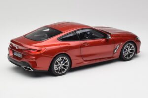 BMW M850i G15 Oranžs Metallic Norev 1:18 183285 Metāls — attēls 3 no 8