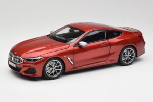 BMW M850i G15 Oranžs Metallic Norev 1:18 183285 Metāls