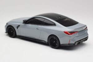 BMW M4 G82 Brooklyn Pelēks Minichamps 1:18 155020124 Metāls — attēls 5 no 6