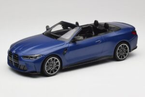 BMW M4 G82 Kabriolets Frozen Portimao Blue Minichamps 1:18 155021030 Metāls