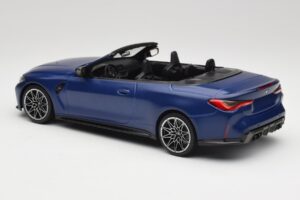 BMW M4 G82 Kabriolets Frozen Portimao Blue Minichamps 1:18 155021030 Metāls — attēls 5 no 6