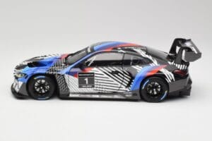 BMW M4 GT3 G82 #1 Test Version 2021 Minichamps 1:18 113222003 Metāls — attēls 4 no 8